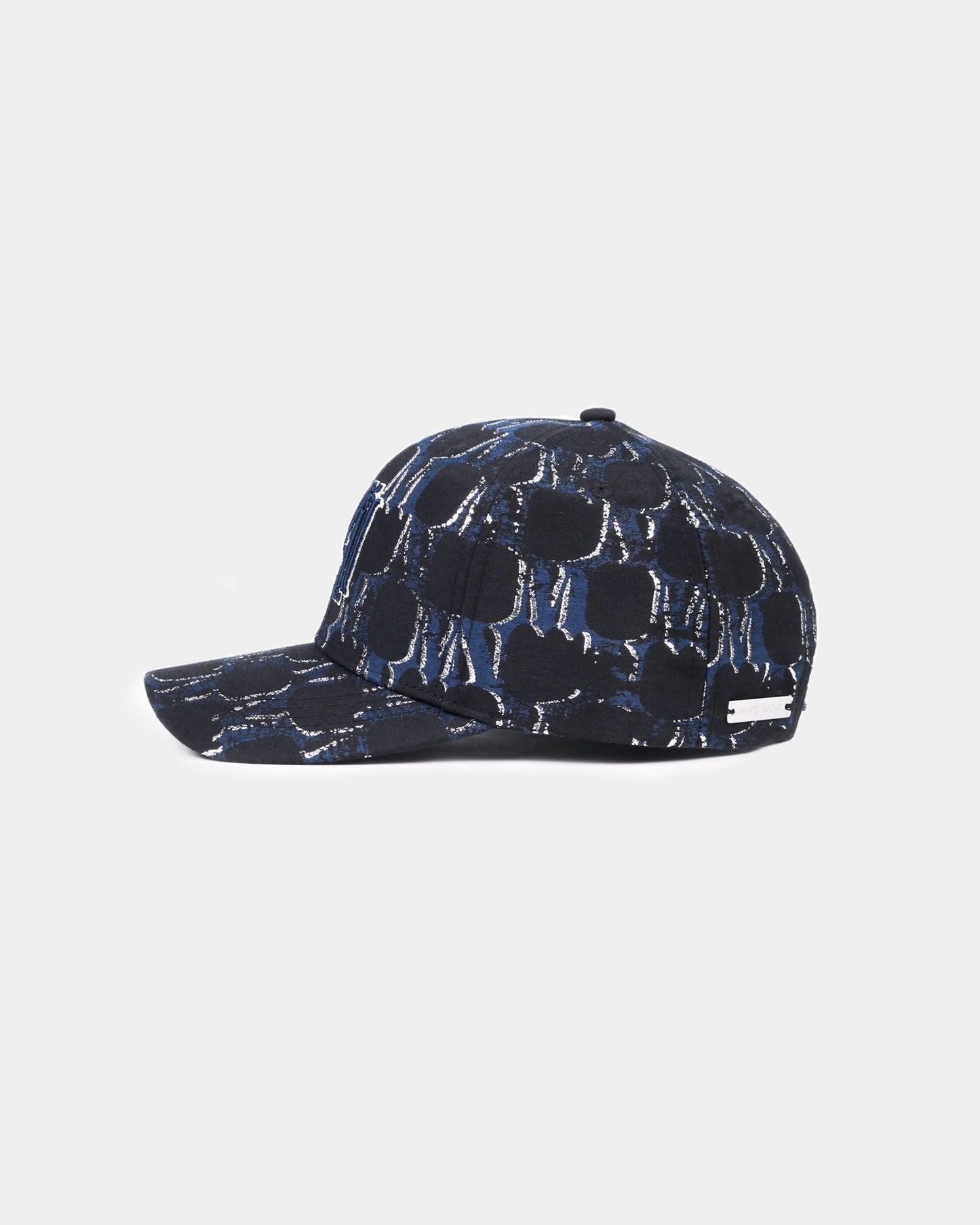 Jacquard monogram blazon hat