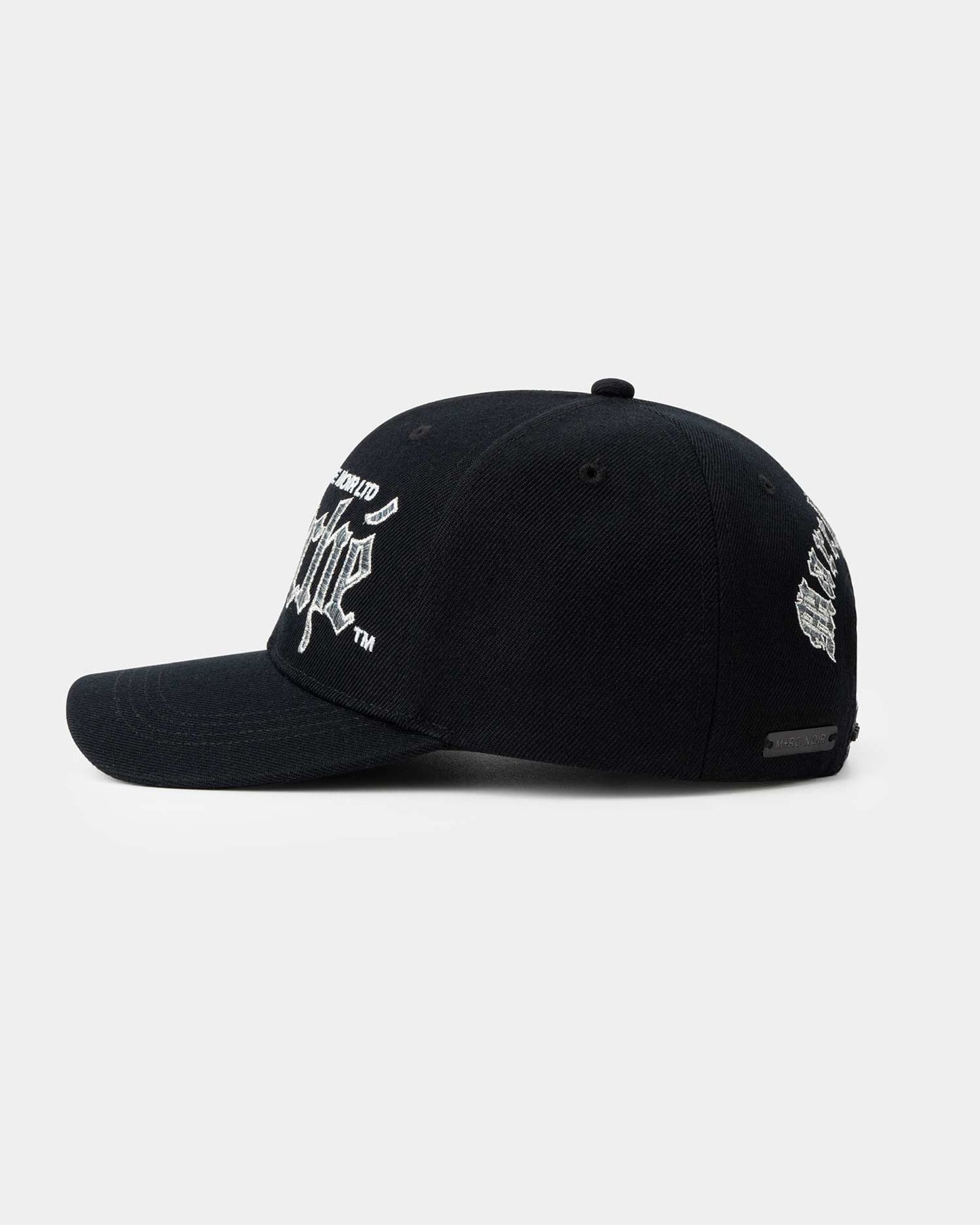 Black Nocturnal Wolf Italian Wool Hat - US